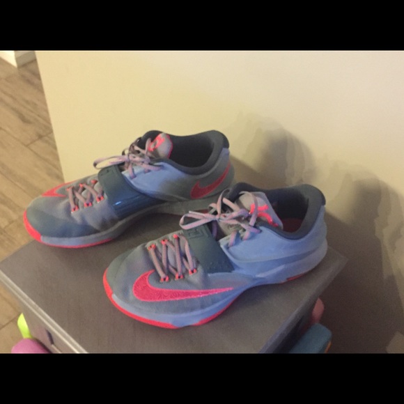 Nike KD - Picture 2 of 4